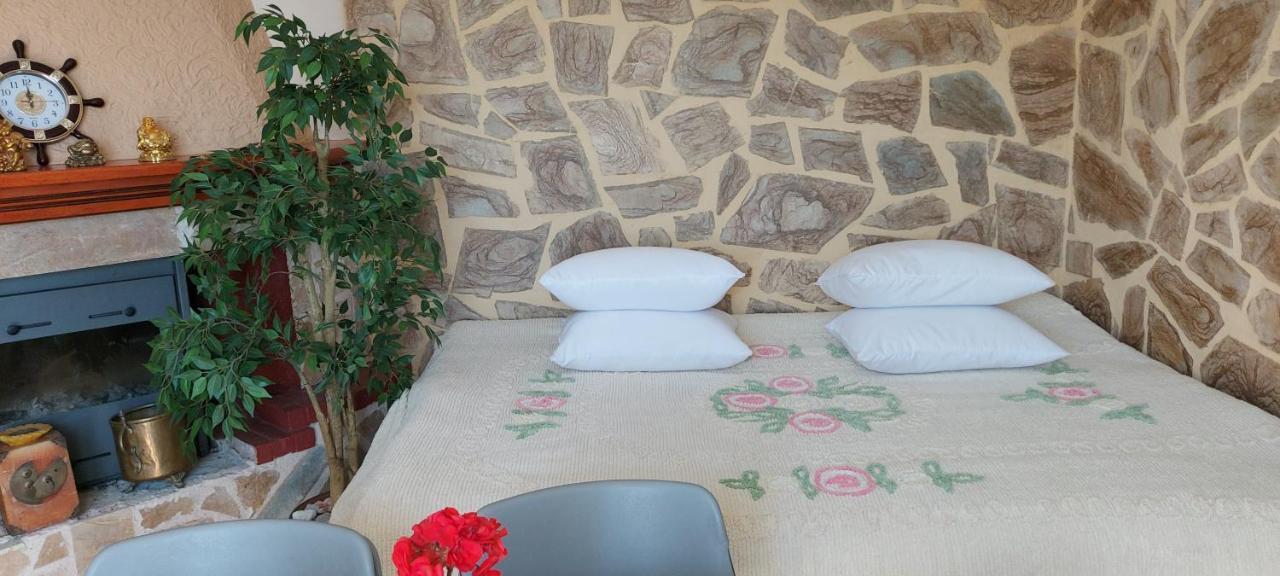 Villa Shley House 2 Artemida  Exterior foto